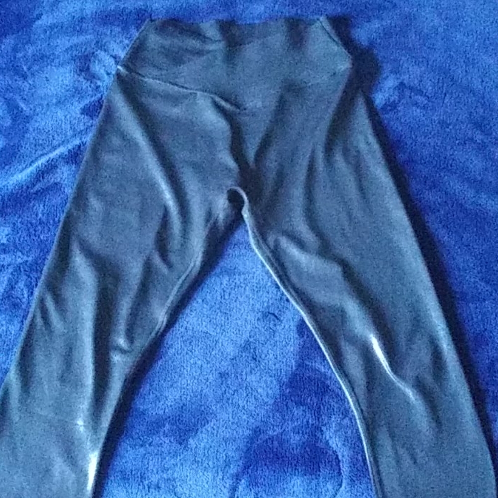Curves n' combat boots leggings